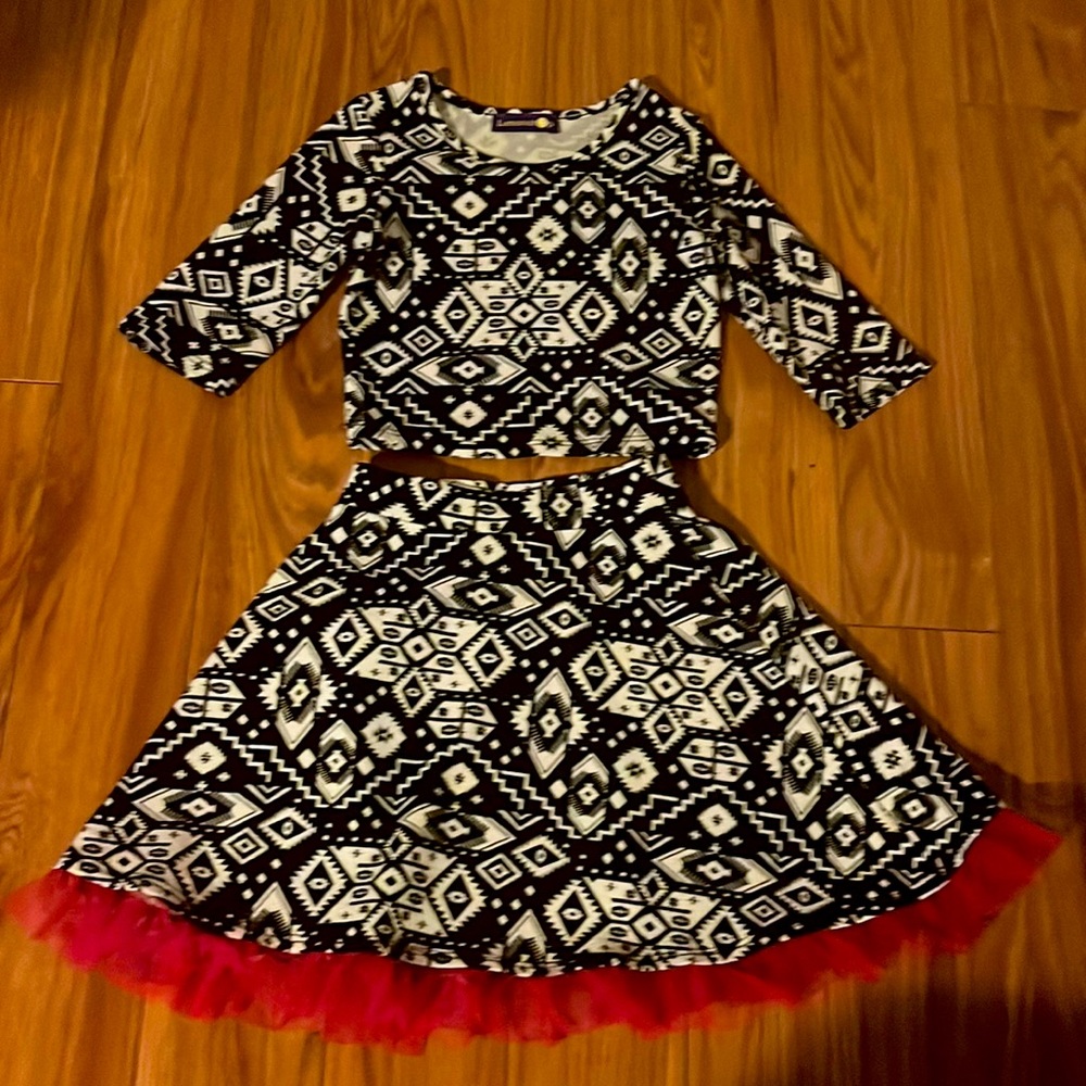 Girls Adorable set! Excellent Condition!